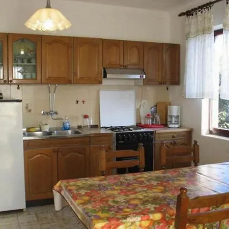 Apartment Puhalovic