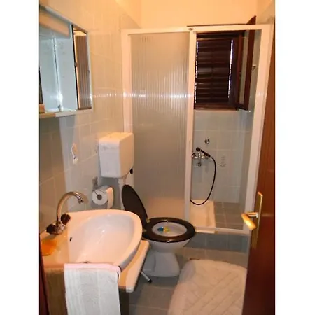 Puhalovic Apartment Zadar